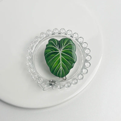 Tropical Clip